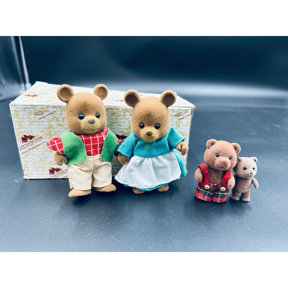 Rare vintage Sylvanian calico critters Lot figures bear family cat